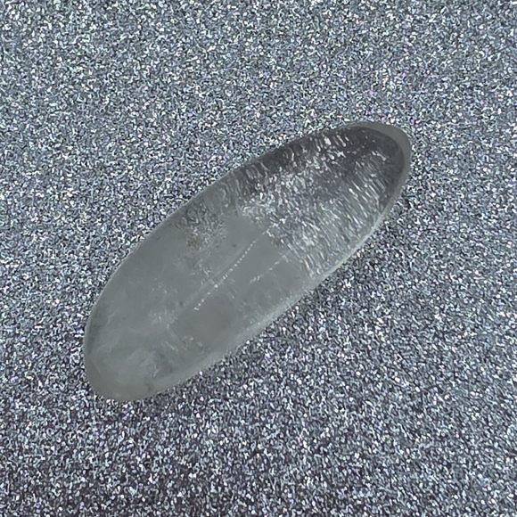 White Clear Quartz Crystal Palm Stone - Picture 2 of 5